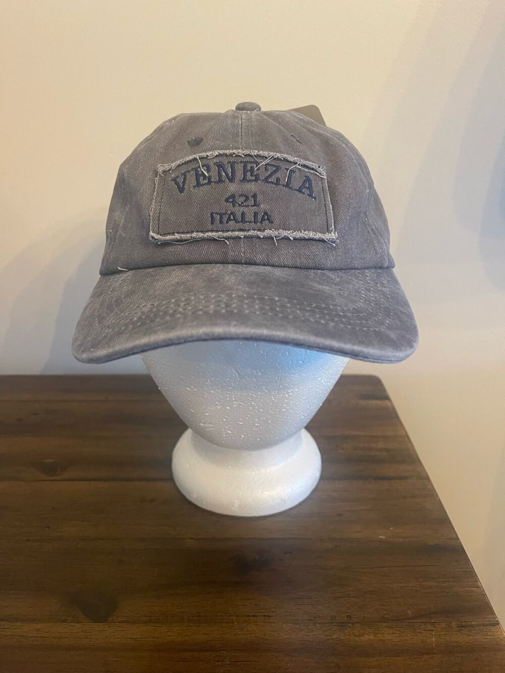 Gray Venezia Italia Adjustable Baseball Hat New